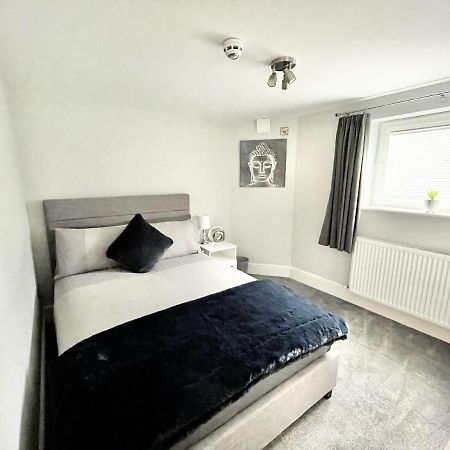 Lymm Living Hotel Warrington  Buitenkant foto