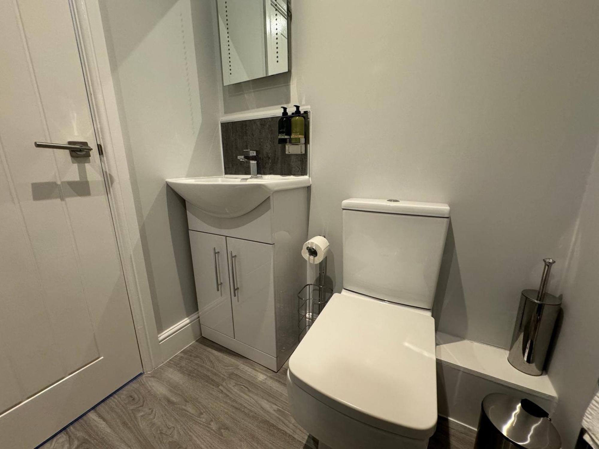 Lymm Living Hotel Warrington  Buitenkant foto