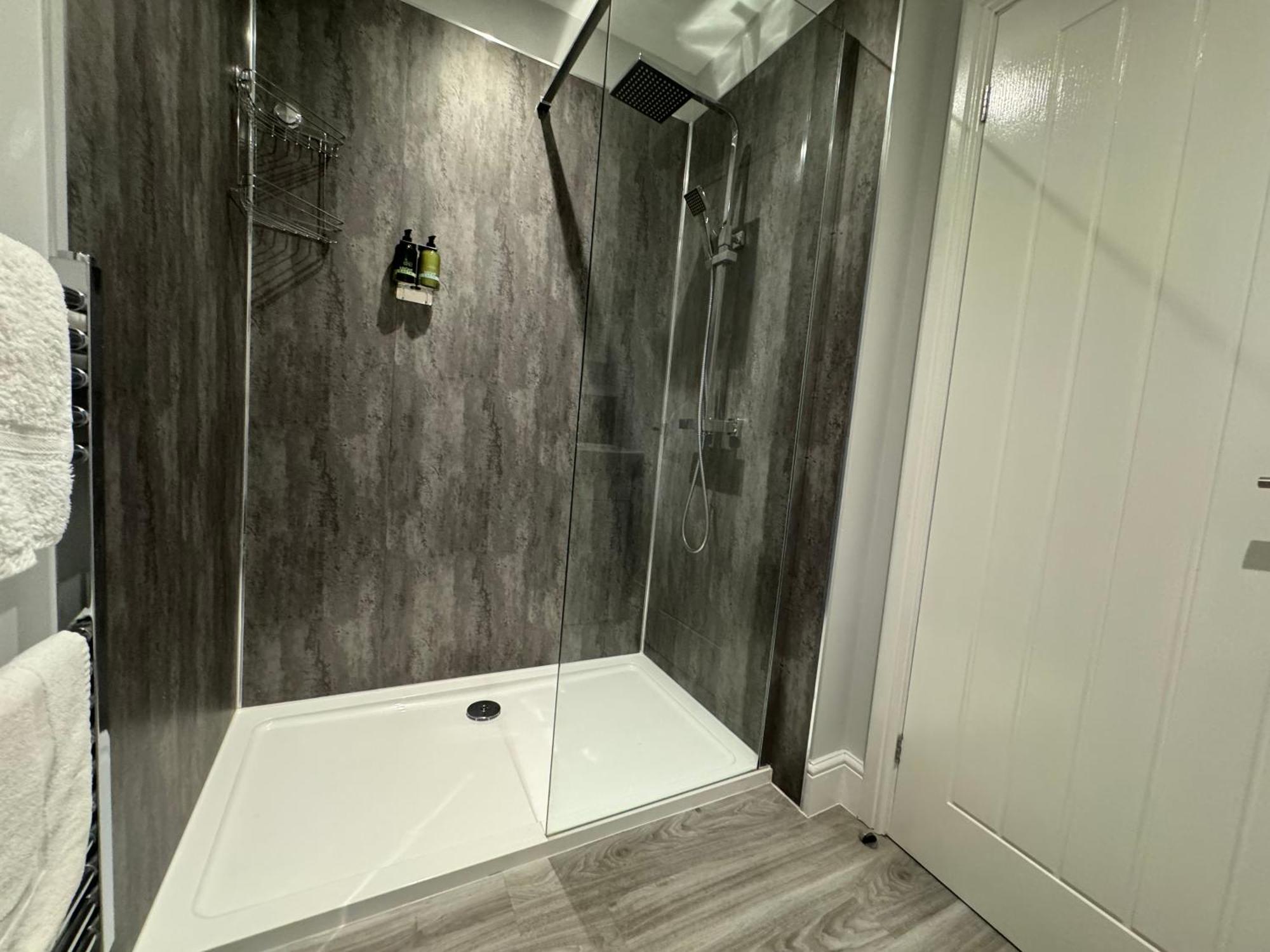 Lymm Living Hotel Warrington  Buitenkant foto