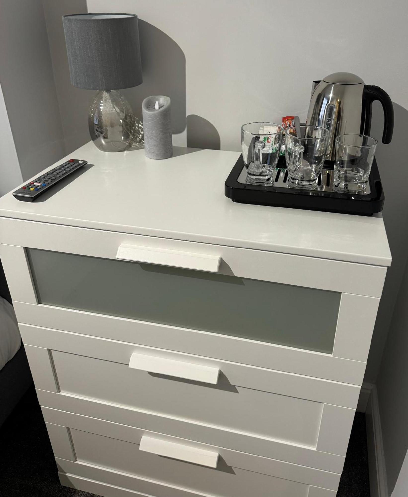 Lymm Living Hotel Warrington  Buitenkant foto